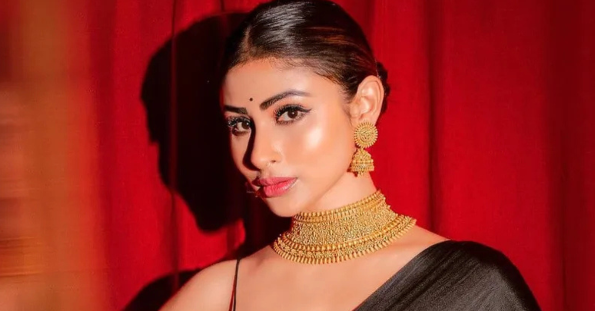 মৌনী রায়কে নিয়ে বিস্ফোরক মন্তব্যের পর আলোচনায় বলিউড অভিনেত্রী মৌনী রায়