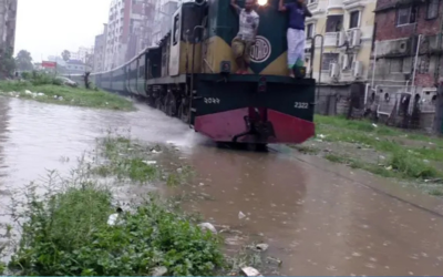 পানিতে তলিয়ে যাওয়া চট্টগ্রাম-কক্সবাজার রেললাইন, ট্রেন চলাচল বন্ধ