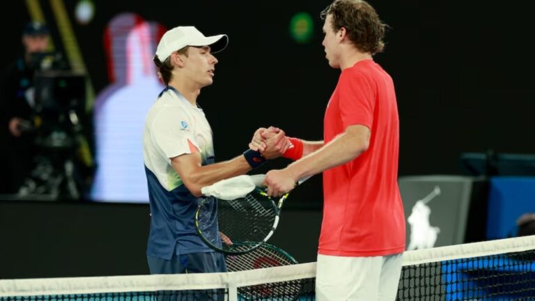 A Historic Triumph: De Minaur Shines at Home Grand Slam