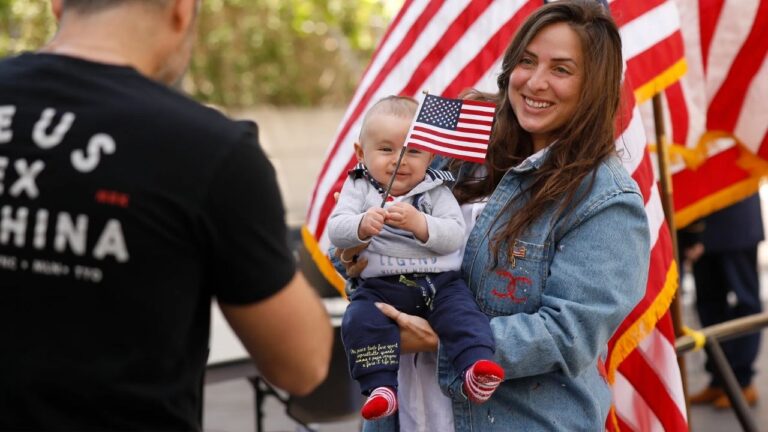 A Legal Showdown Over Birthright Citizenship