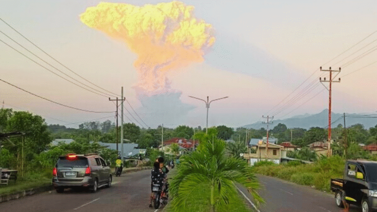 Mount Lewotobi Laki Laki Erupts Again, Disrupting Flights and Evacuations