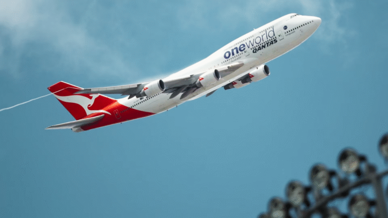 Qantas to Close Three Regional Staff Bases by 2026