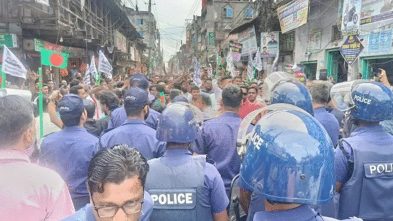 Clash Between BNP and BJP Activists in Bhola Leaves Dozens Injured