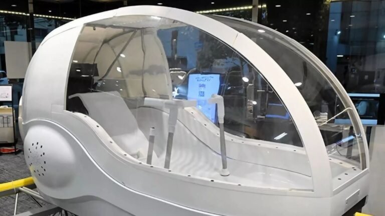 Japan Unveils Human Body Washing Machine at World Expo