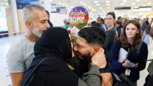 First Flight Out of the Middle East Lands Safely in Sydney as Relieved Australians Return Home