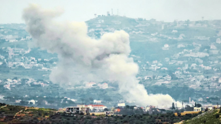 China Says ‘Glimmer of Hope’ for Middle East Peace as US and Iran Trade Escalating Warnings