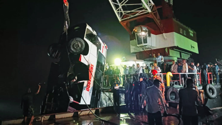Death Toll Rises to 24 After Bus Plunges Into Padma River at Daulatdia Ghat