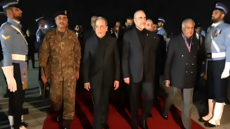 Artemis II Crew Races Home for Fiery Pacific Splashdown, Ending Humanity’s First Lunar Voyage in 50 Years