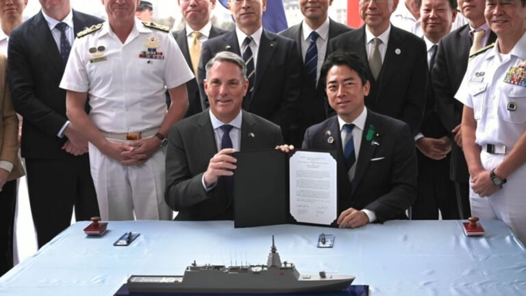 Australia and Japan Seal Multi‑Billion‑Dollar Deal for Next‑Generation Warships in Melbourne