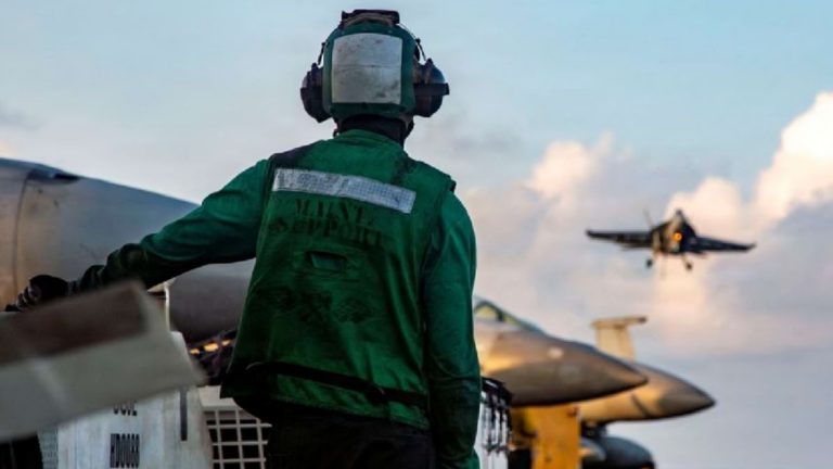 Iran Hunts for Missing US Pilot as Downed Warplanes Escalate Tensions