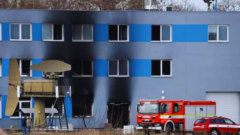 Seven Arrested After Arson Attack on Czech Arms Firm Probed as Possible Anti‑Israel Terror Plot