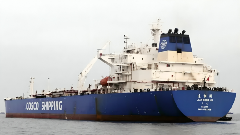 Three Fuel‑Laden Tankers Arrive at Chattogram, Bringing 101,000 Tonnes of Diesel and Octane