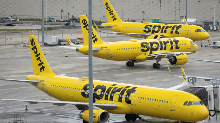 Spirit Airlines Shuts Down After 34 Years as Bailout Deal Falls Through
