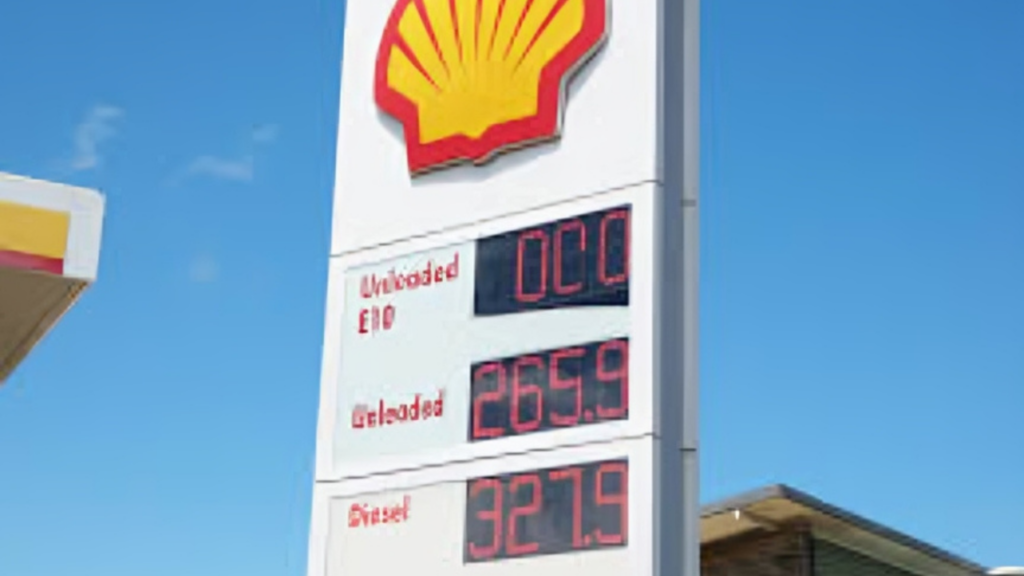 Fuel Excise Relief Winds Down: Motorists Face Gradual Price Rise as Discounts Are Scaled Back