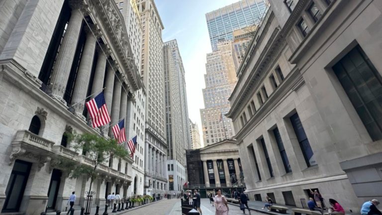 Wall Street’s Record‑Breaking Rally Lifts Aussie Super Global Markets Enter What Some Call a New Era of ‘Bliss’