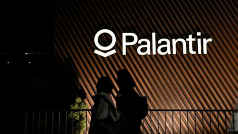Europe Pushes Back as France Drops Palantir, Spotlighting Global Concerns Over the US Data‑Mining Giant