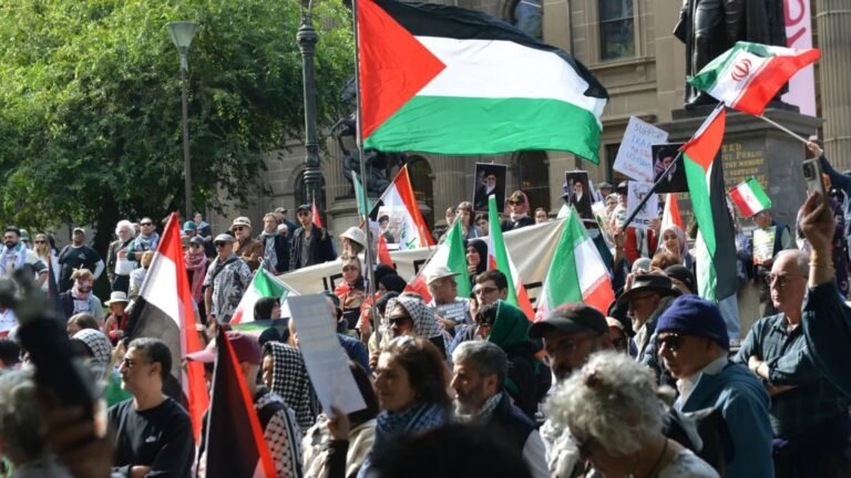 Pro‑Palestinian Activists Launch High Court Challenge to Queensland’s Ban on Protest Slogans