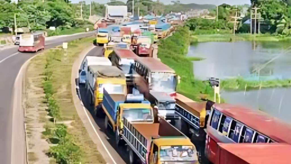 40km Tailback Brings Dhaka-Chattogram Highway to a Standstill