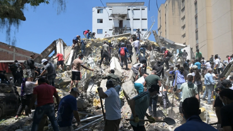 Colombia Reels After Massive 7.4 Quake Leaves 132 Dead and Cities in Ruins