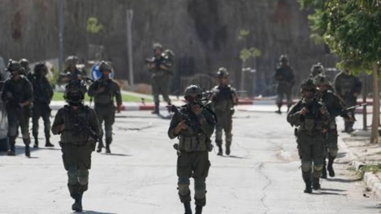 Israeli Forces Order Palestinian Families Out as Settler Siege Sparks Military Takeover in Qusra