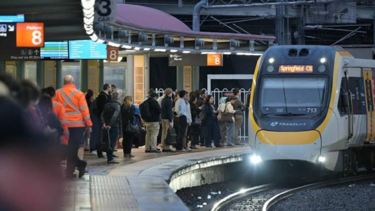Queensland Rail Reaches In‑Principle Deal With Train Controllers, but Reduced Timetable to Stay Amid Ongoing Industrial Action
