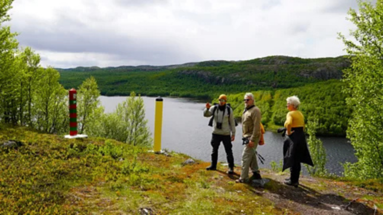 Tourists Flock to Norway’s Border Trails Despite Rising Security Along the Russian Frontier