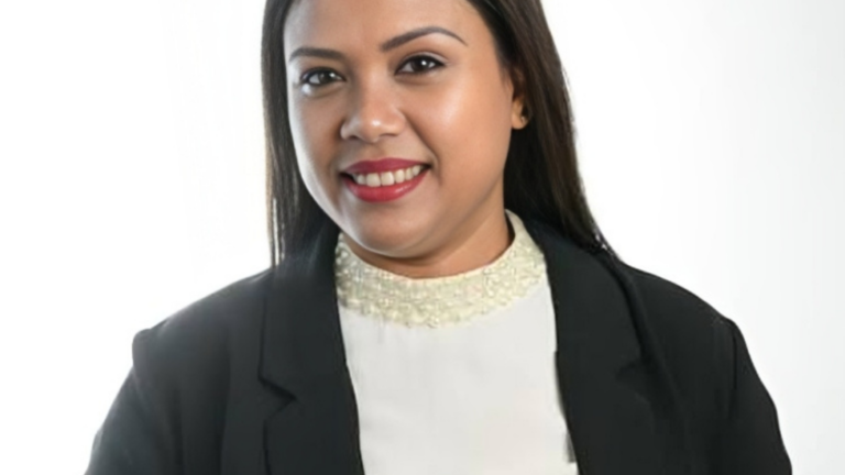 Bangladeshi-Australian Eliza Rahman Elected Deputy Mayor in Landmark Achievement