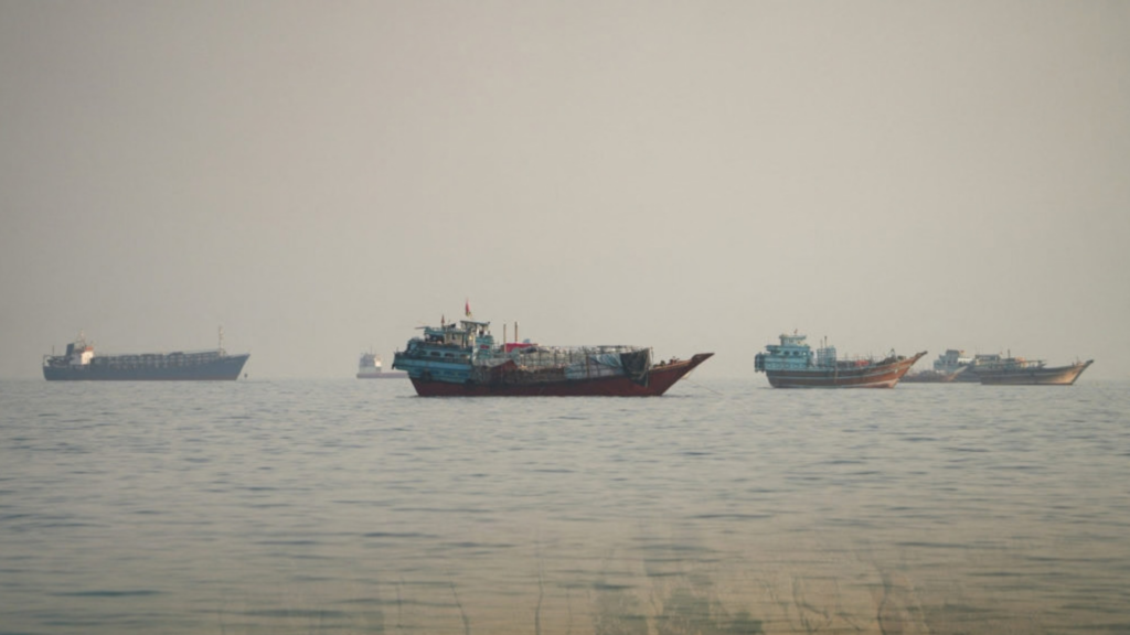 Iran Offers Strait of Hormuz Deal as Diplomatic Tensions With US Continue