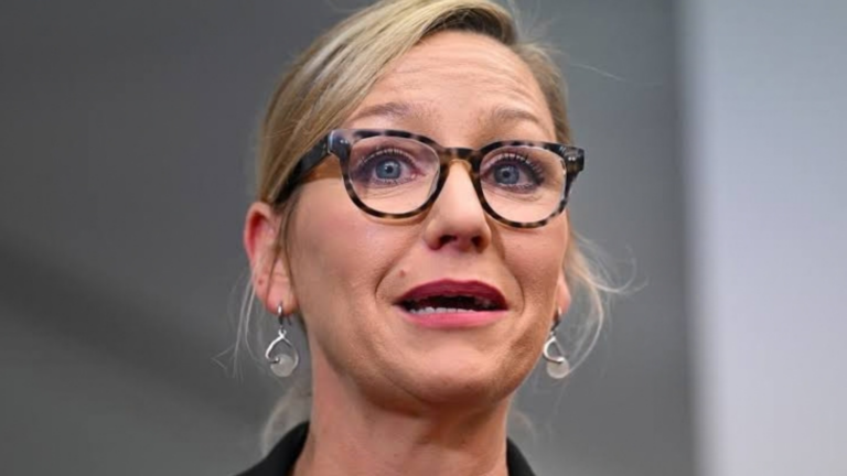 Larissa Waters Steps Down as Greens Leader Due to Health Concerns
