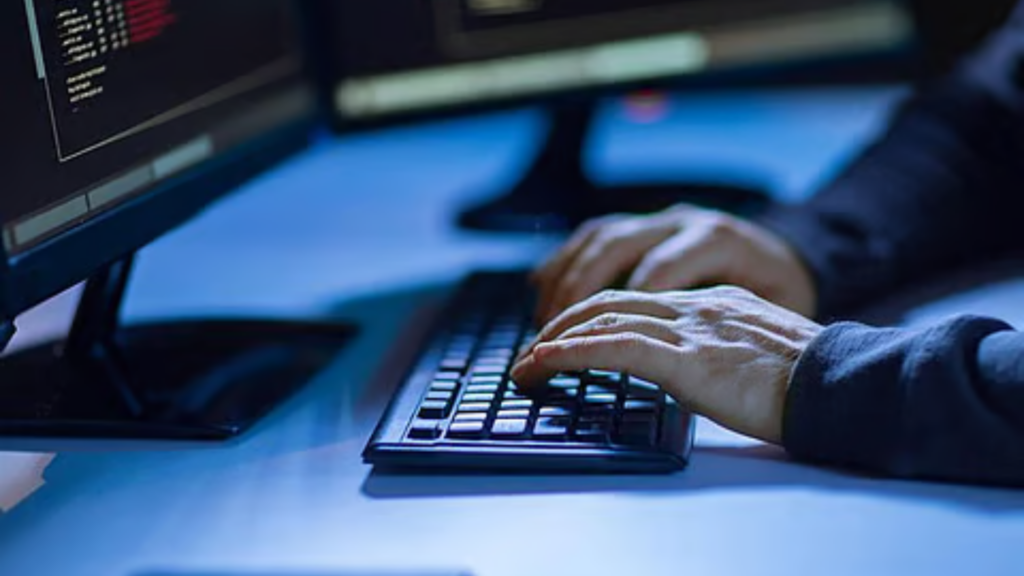 Philippines to Deploy Investigators Overseas to Combat Rising Cyber Fraud Targeting OFWs