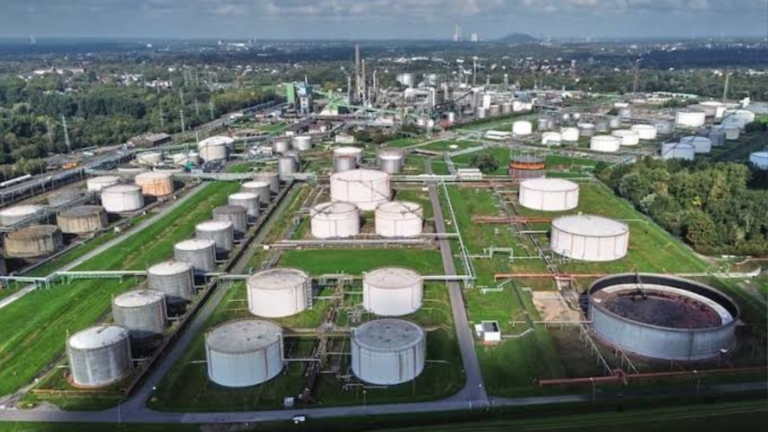 G7 Agrees Major 100 Million-Barrel Oil and Diesel Release to Tackle Fuel Price Surge