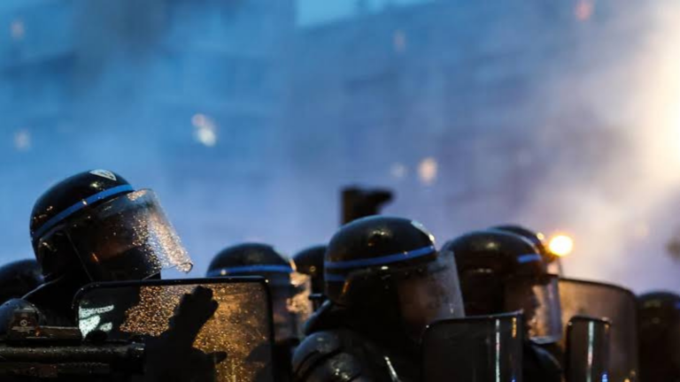 Nearly 1,000 Arrested as France Sees Another Wave of Mass Protests