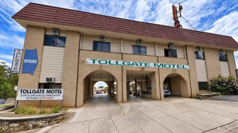 Police Investigate Infant Death at Adelaide Motel